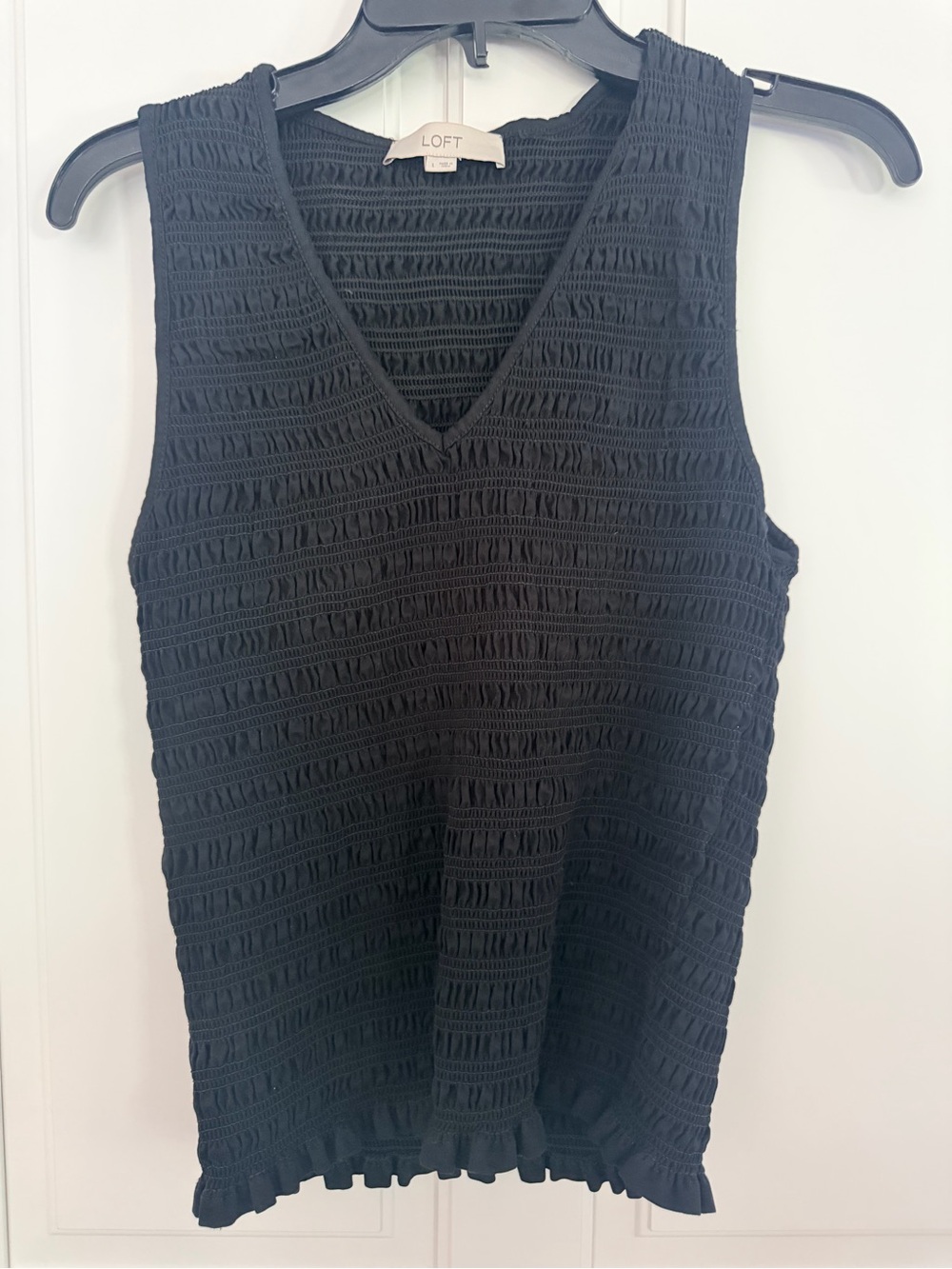 LOFT Black V-Neck Textured Sleeveless Tank